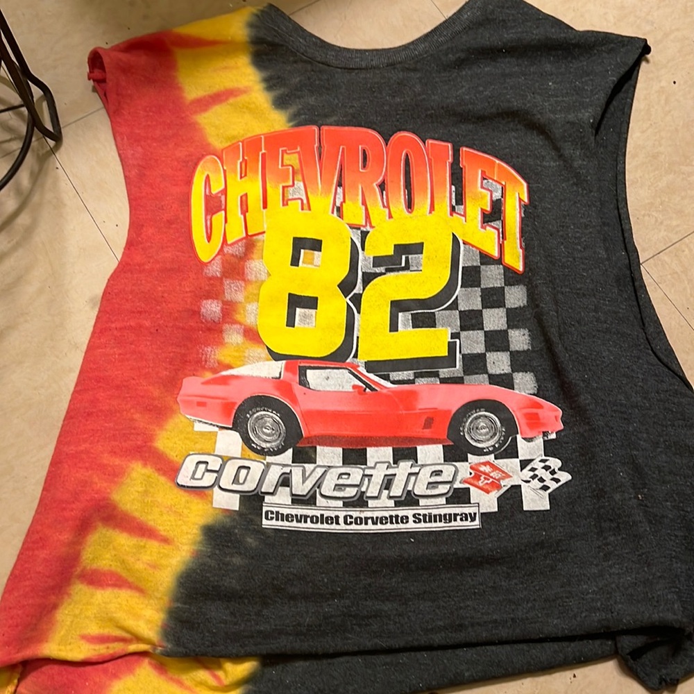 Sleeve less shirt